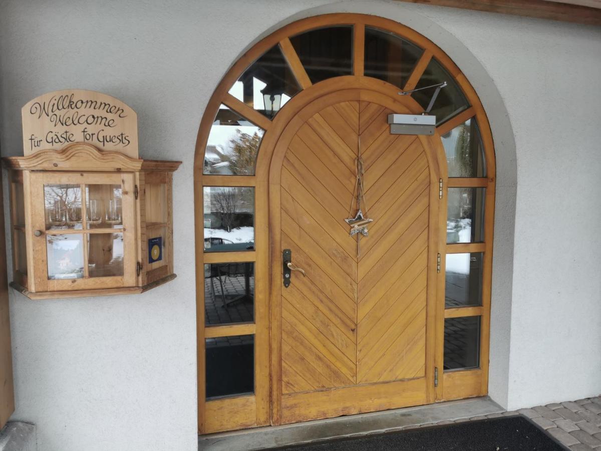 Gemeinschaftshaus Im Oberdorf Lützelflüh Exterior foto